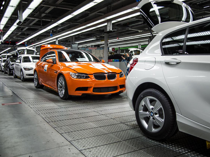 BMW отказалась от строительства завода в России