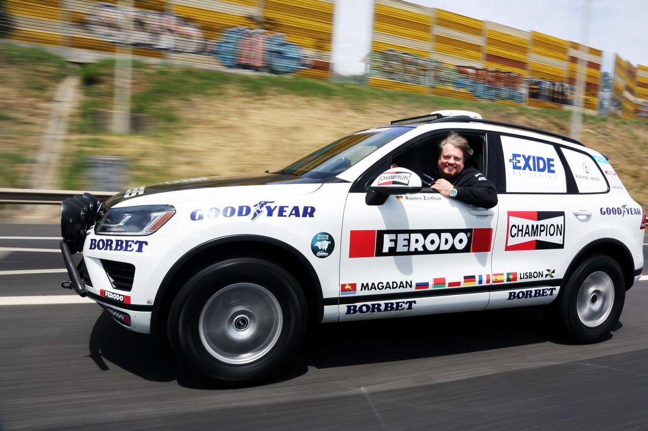 Новый мировой рекорд Райнера Цитлоу и Volkswagen Touareg
