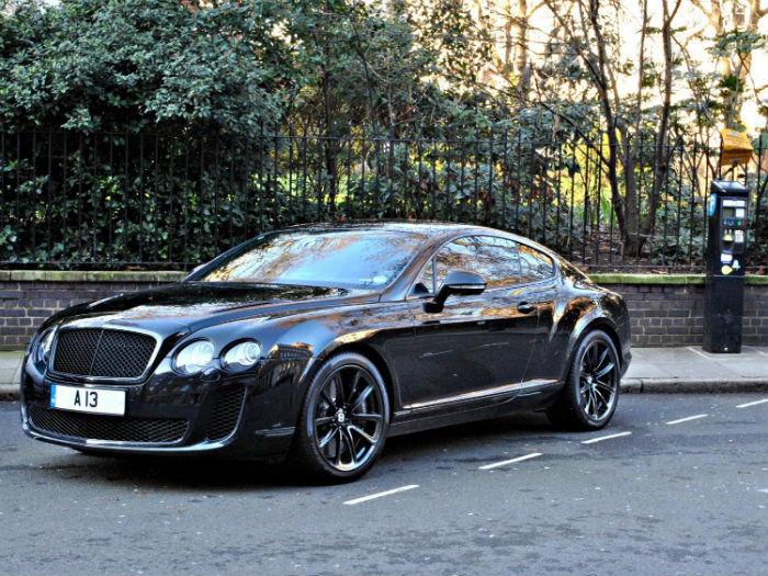 Британцы представили самый мощный Bentley в истории