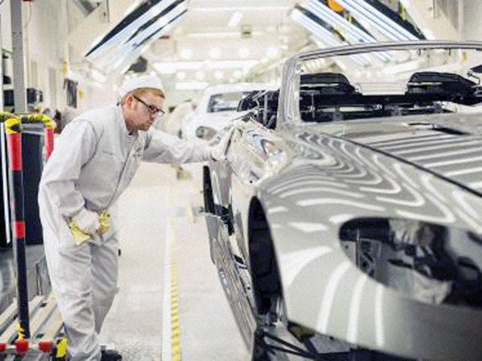 Aston Martin построит новый завод