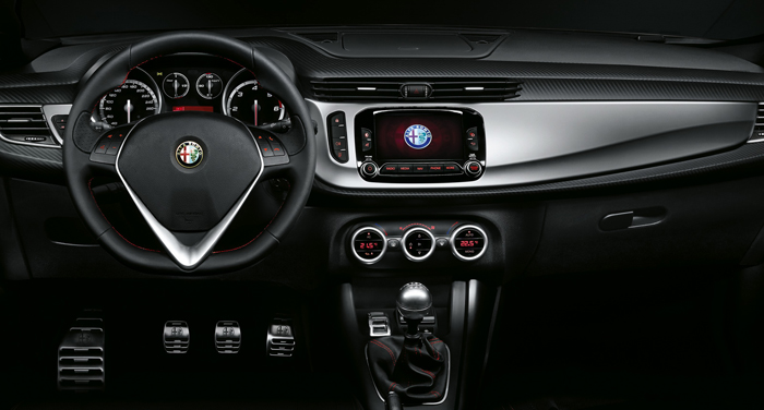 Alfa-Romeo-Giulietta-Sprint-Speciale-0523092015.jpg