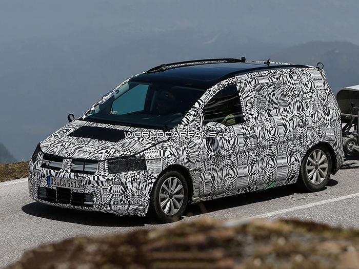 Volkswagen Touran получит светодиодную оптику