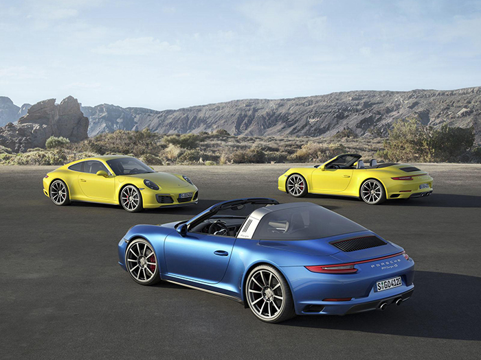 Porsche представила 911 Carrera 4 и Targa 4 с турбодвигателями