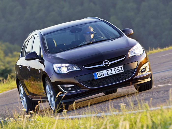 Opel представил обновленную Astra 