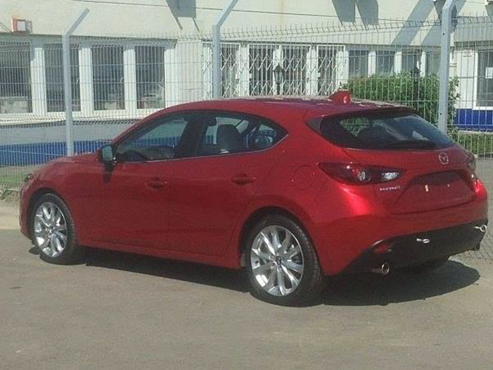 Mazda3 покажут 26 июня