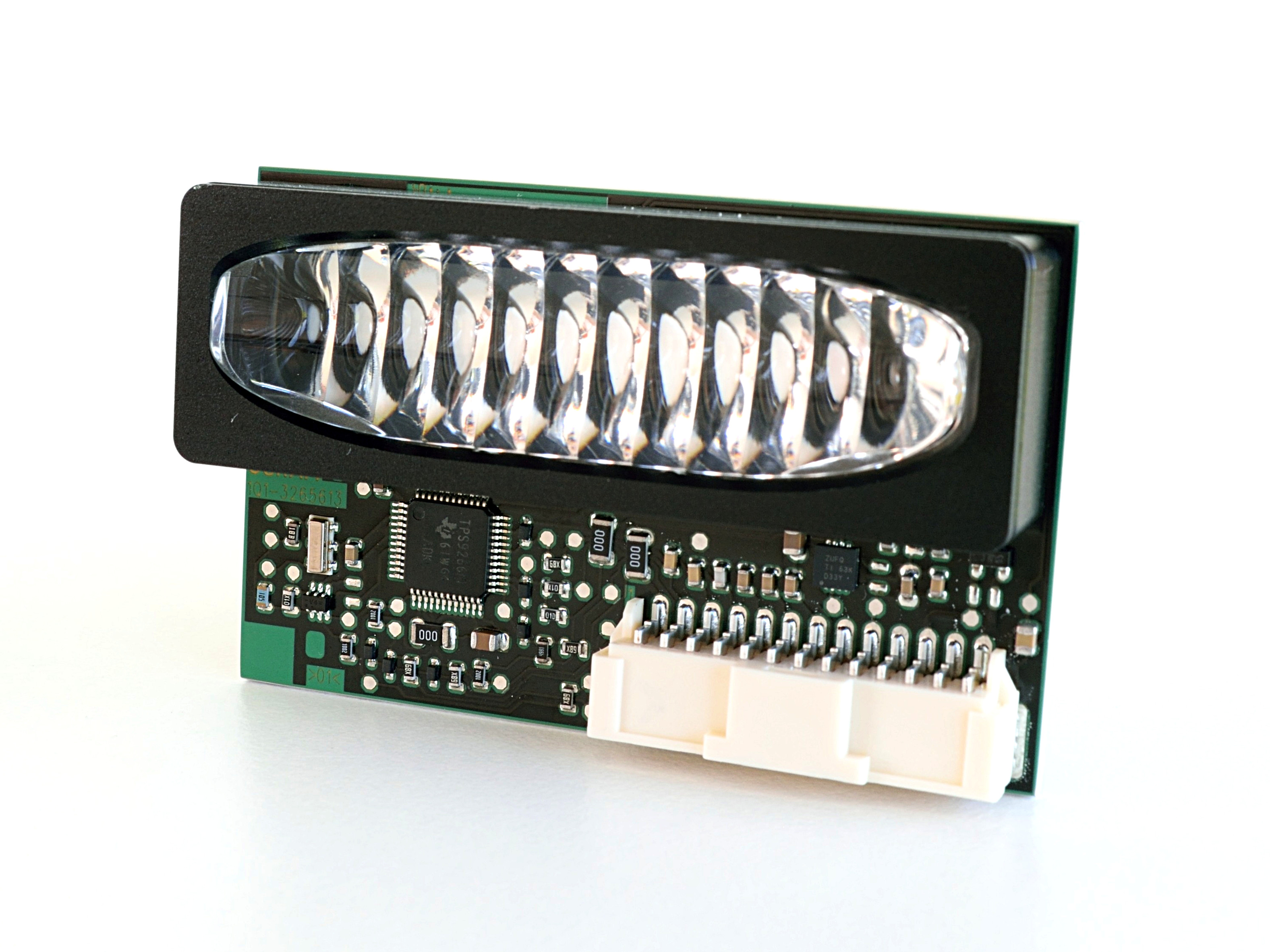 Osram представила модульные светодиодные фары SMARTRIX с силиконовыми линзами