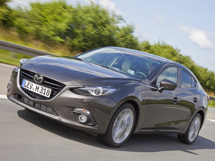 Mazda3: названы российские цены