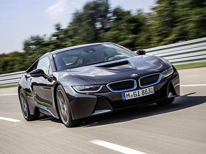 Второе поколение BMW i8 будет мощнее в два раза нынешнего