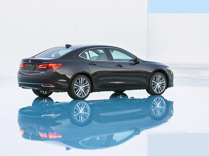 Acura приступила к производству седанов TLX 