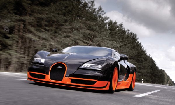 В России владельцу Bugatti Veyron начислили 540 000 рублей налога