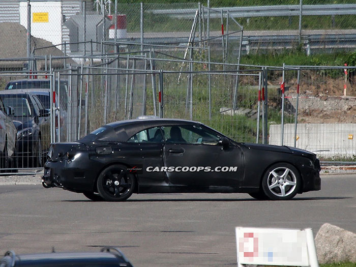 Mercedes тестирует кабриолет C-класса