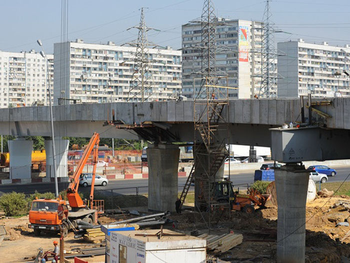 Реконструкцию Щелковского шоссе могут закончить осенью