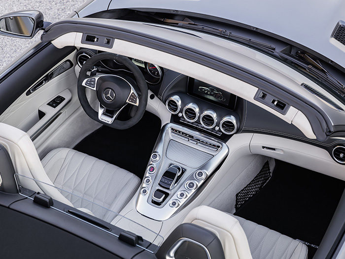 Mercedes-AMG рассекретил родстер GT