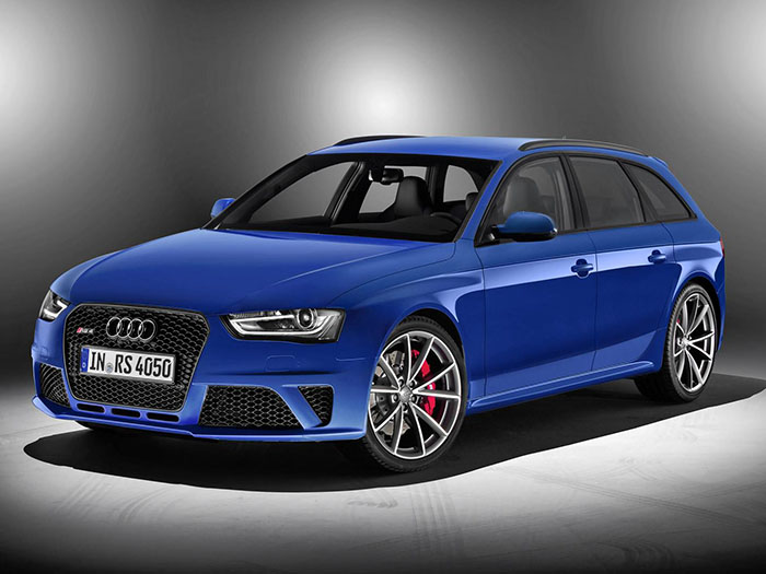 Audi создала спецверсию RS4 к 20-летию RS2 Avant