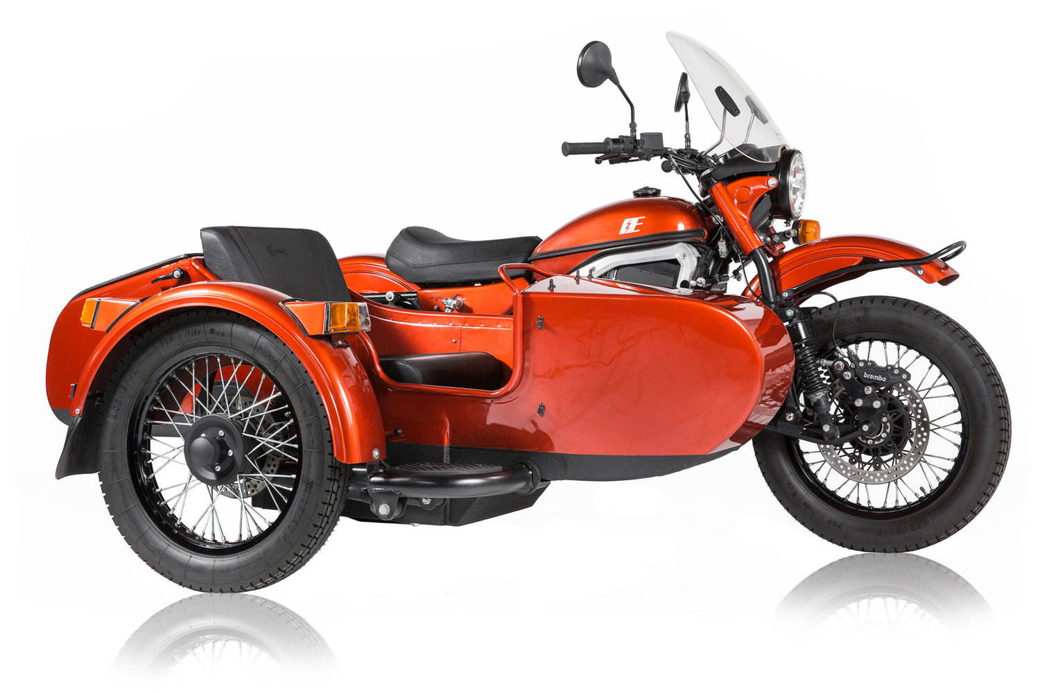  Представлен электрический мотоцикл «УРАЛ» с коляской