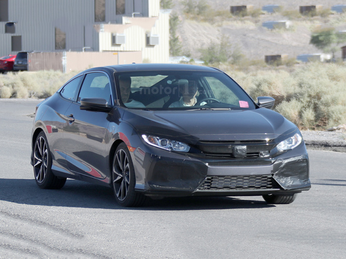 Honda тестирует мощный вариант купе Civic 
