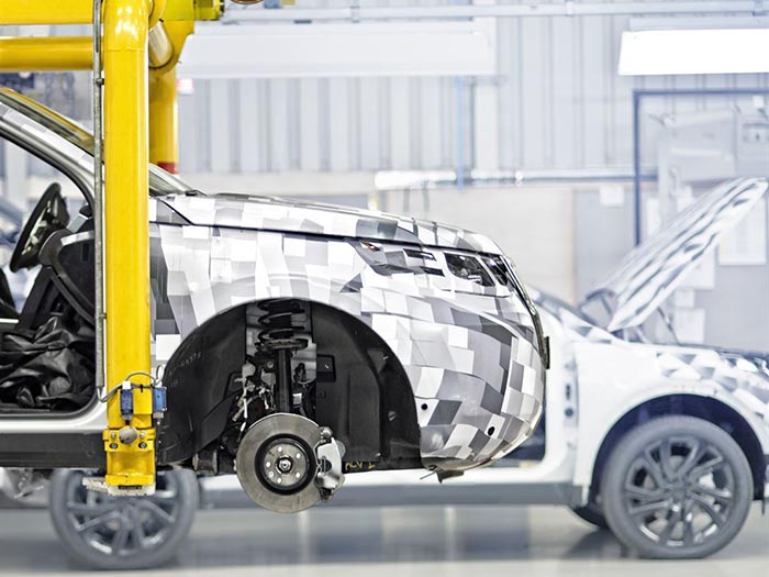 Land Rover расширяет производство
