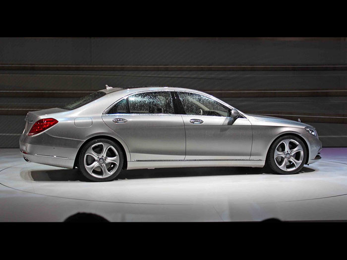 Mercedes-Benz S-класса: король вернулся