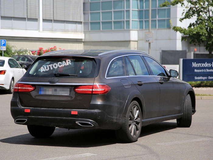 Mercedes-Benя тестирует конкурента Audi A6 allroad