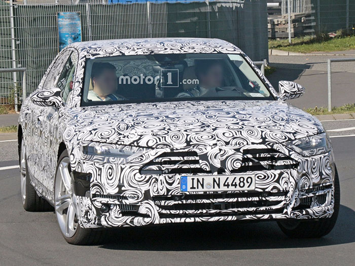Audi тестирует спортверсию нового поколения седана А8