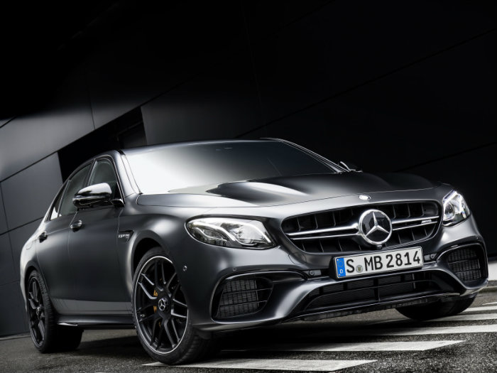 Mercedes-Benz презентовал самый мощный E-класс