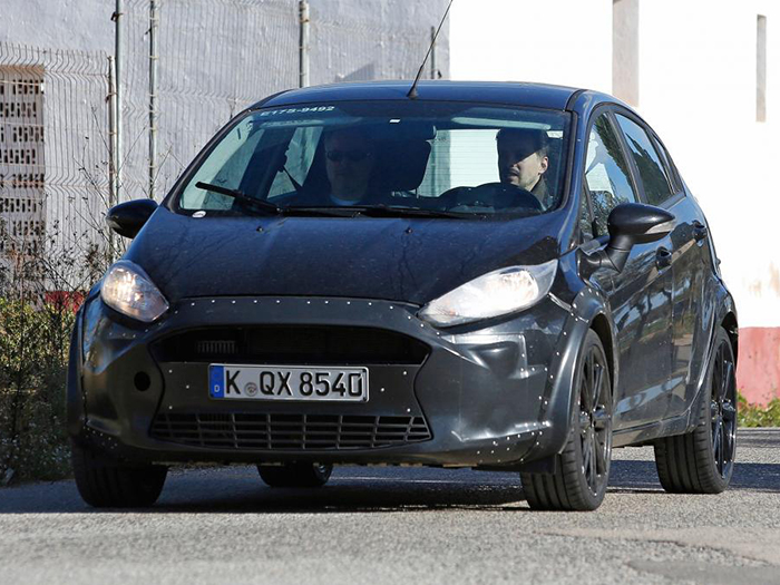 Ford начал испытания нового поколения Fiesta