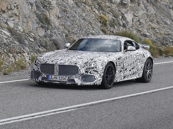 Mercedes-AMG тестирует «экстремальную» версию купе GT
