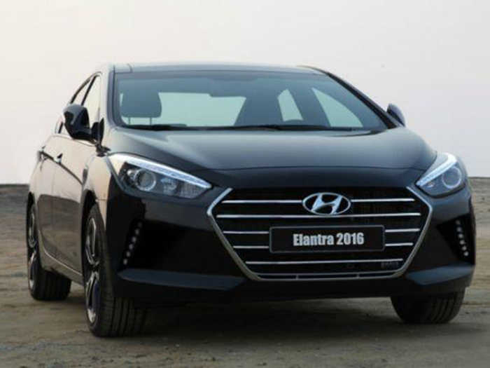 Новую Hyundai Elantra рассекретили