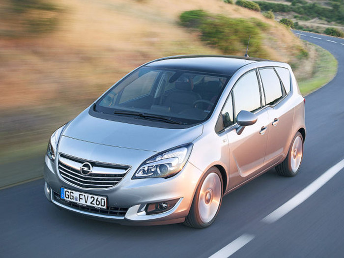 Opel Meriva: новый двигатель и мультимедиа