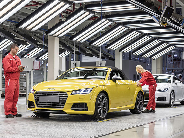 Audi начала производство родстера TT