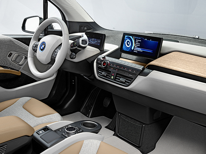 Аймобиль: BMW i3 в деталях