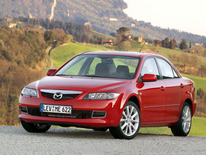 Mazda отзывает автомобили из-за подушек безопасности